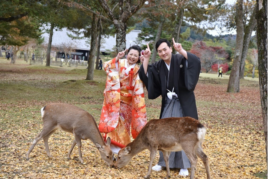 Photo of Pre Weddingphotoshoot at Nara with kimono in autumn to winter taken by Kiki photo works