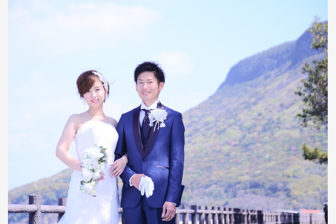 ko1low photographが撮影した写真のアルバム「ドレス前撮り」