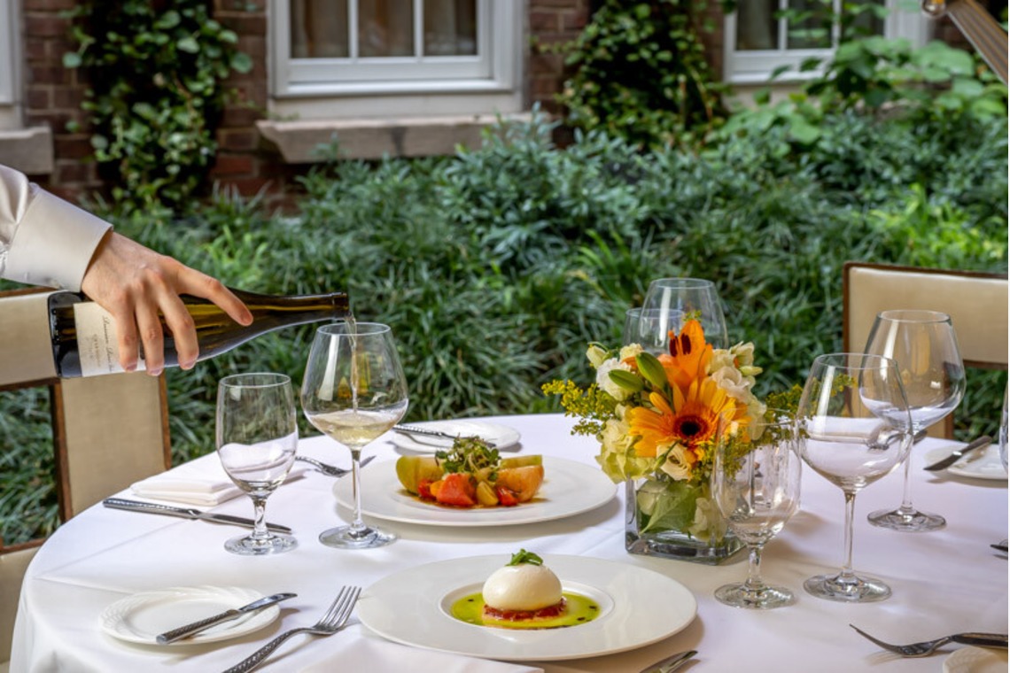 富岡敦が撮影した「ニューヨーク　ステーキハウス撮影」の写真