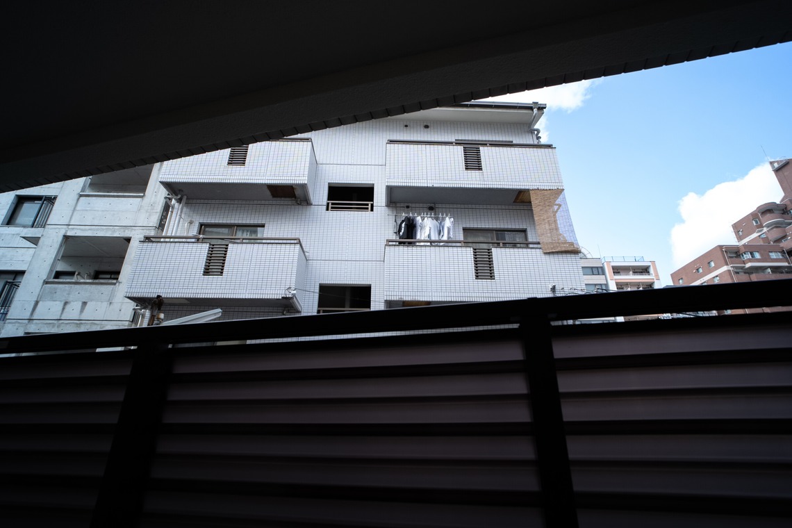 村崎玲巨が撮影した写真のアルバム「広角17mmレンズ」