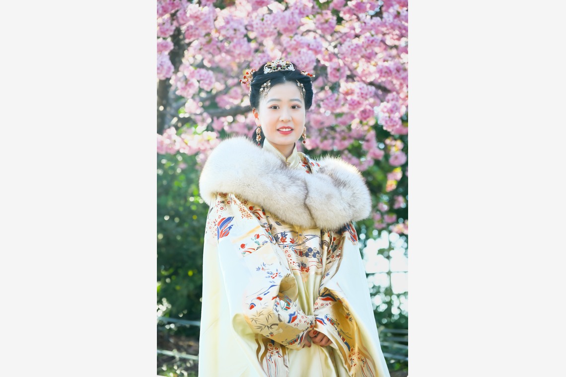 寫樂斎が撮影した写真のアルバム「大学卒業記念（江の島）」