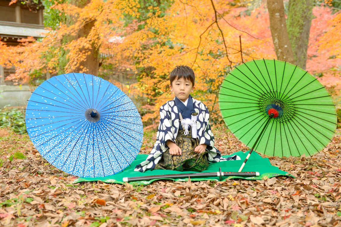 photograph K STYLEが出張撮影した家族写真(キッズ,ベビーフォト)などが写った「仲良し兄妹の七五三」の家族写真