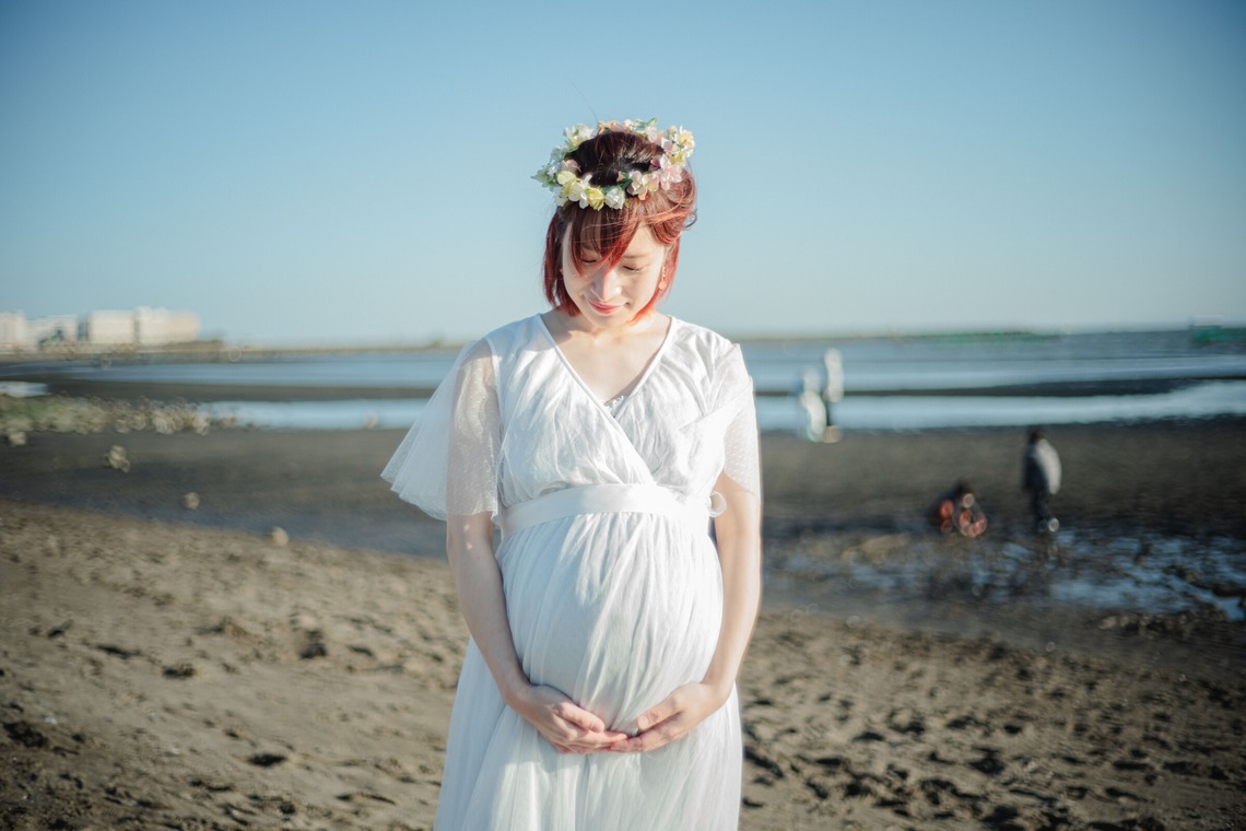 玉城　肇が撮影したマタニティフォトのアルバム「ビーチでもマタニティフォト」