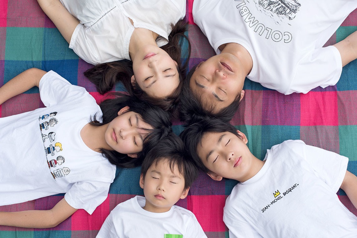 AXiS Photo Servise 藤井靖史が出張撮影した家族写真(キッズ,ベビーフォト)などが写った「一般出張撮影」の家族写真