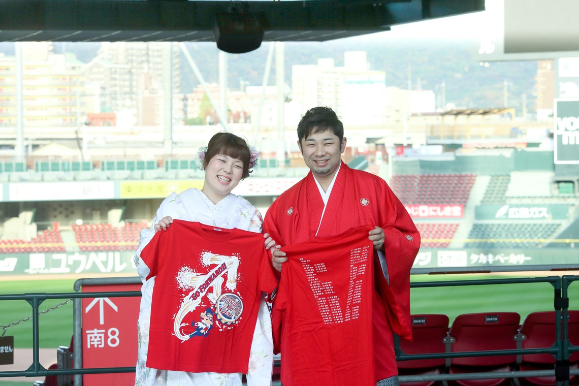 KIKIウェディングが撮影した「カープ大好き」の写真