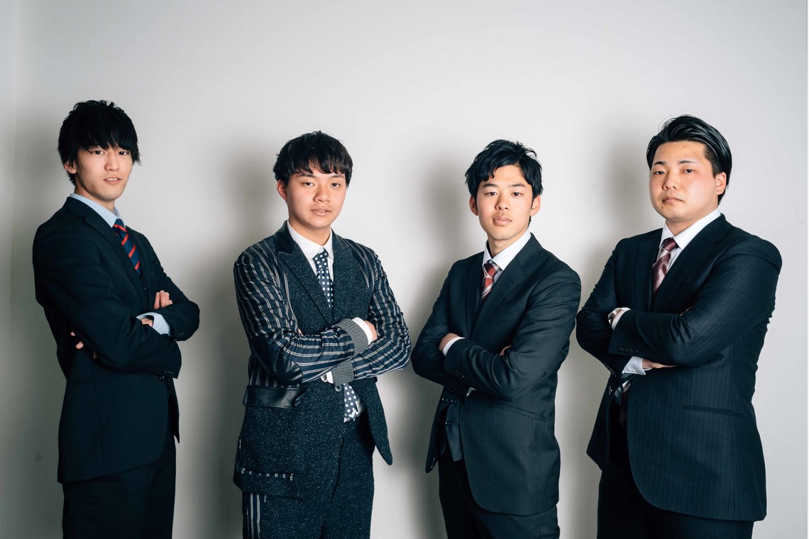 遥南　碧が撮影した写真のアルバム「ビジネスポートレート」