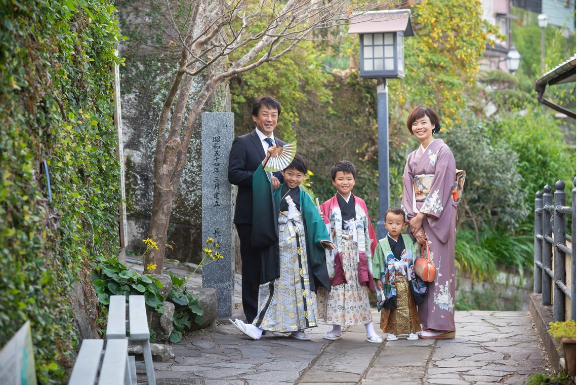 竹部 祐樹が出張撮影した家族写真(キッズ,ベビーフォト)などが写った「七五三＠亀山社中＆諏訪神社」の家族写真