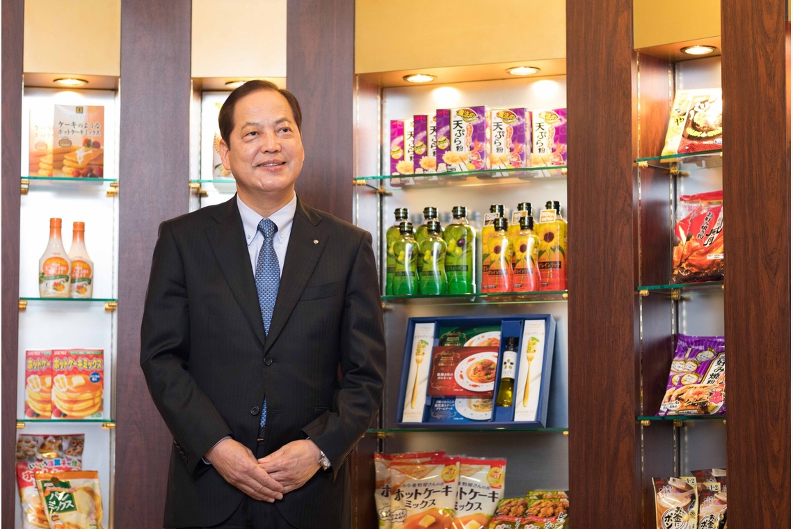 田中真光写真事務所が撮影した「取材、インタビューカット」の写真