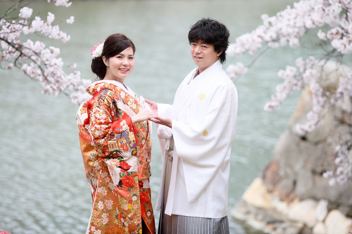 KIKIウェディングが撮影した写真のアルバム「サクラとお城と打ち掛け」