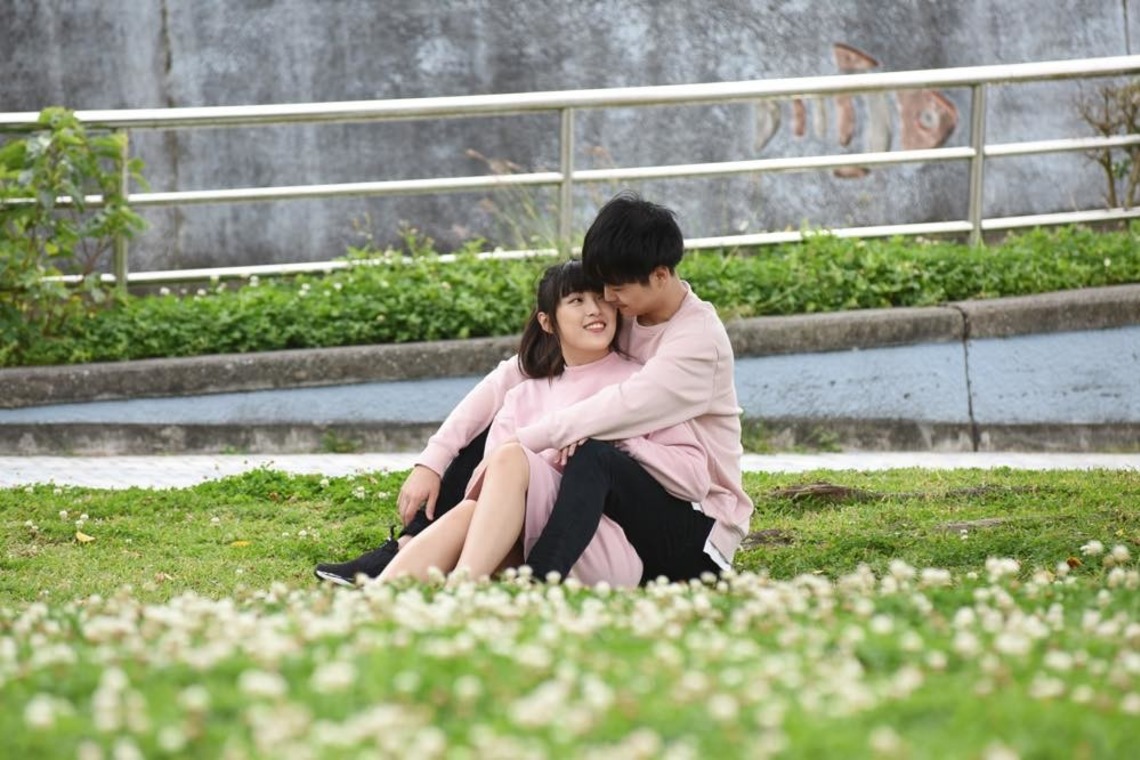 Avenir（山宮 敏明）が撮影した「ビーチでカップルフォト」の写真