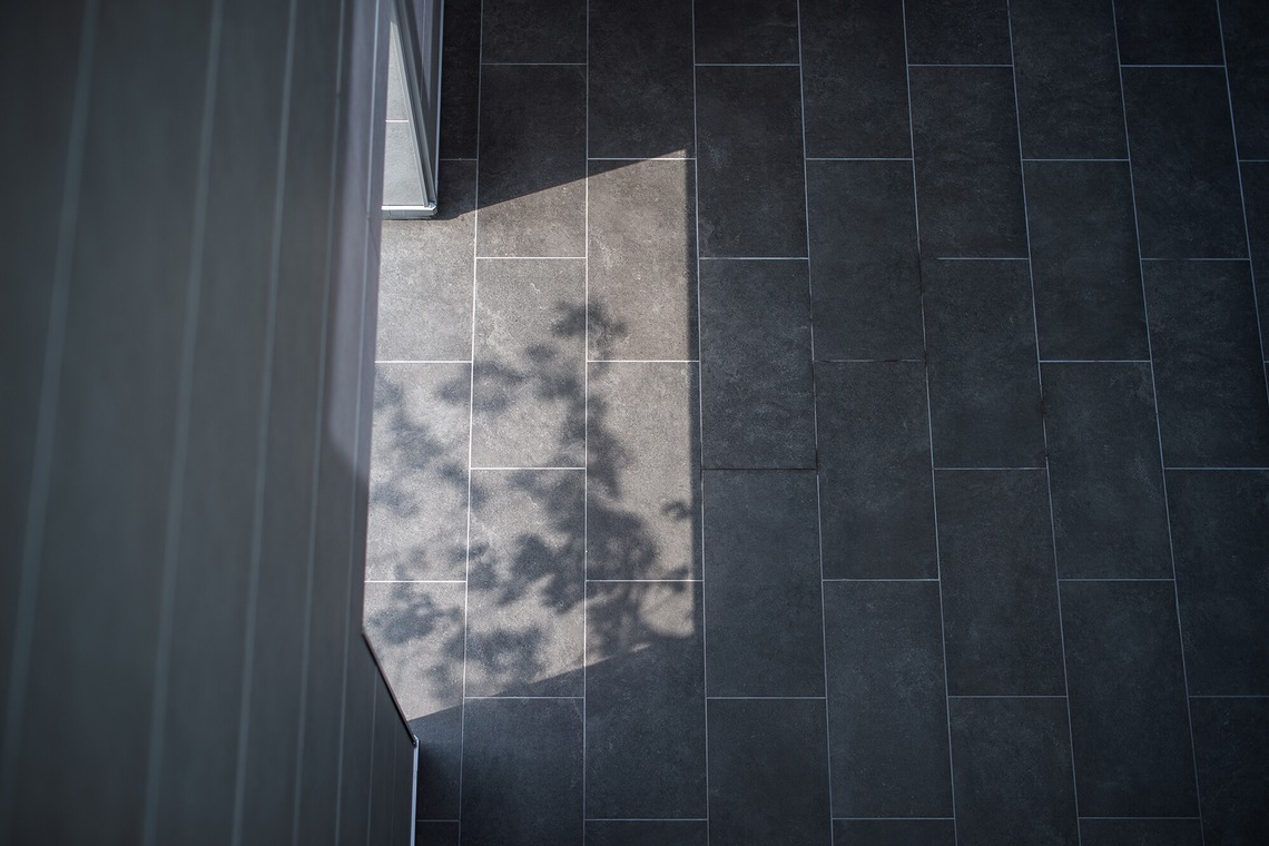 幡原裕治が撮影した写真のアルバム「建築写真」