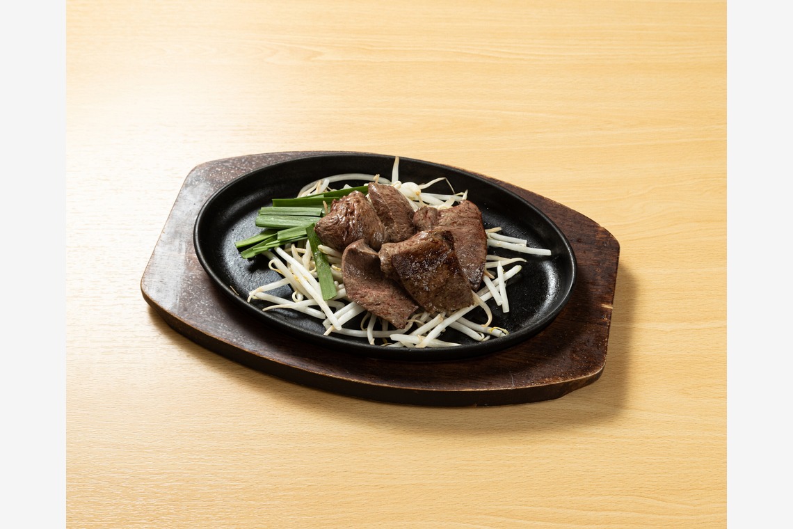 studio aluc ~スタジオ アルク~が撮影した写真のアルバム「ホルモン・焼きそば」