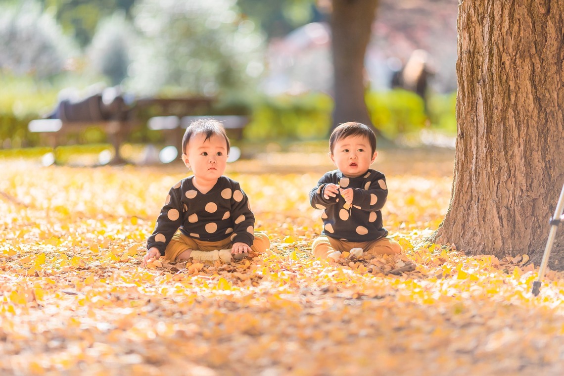 KOBASHOが出張撮影した家族写真(キッズ,ベビーフォト)などが写った「エミリィ紅葉撮影会」の家族写真