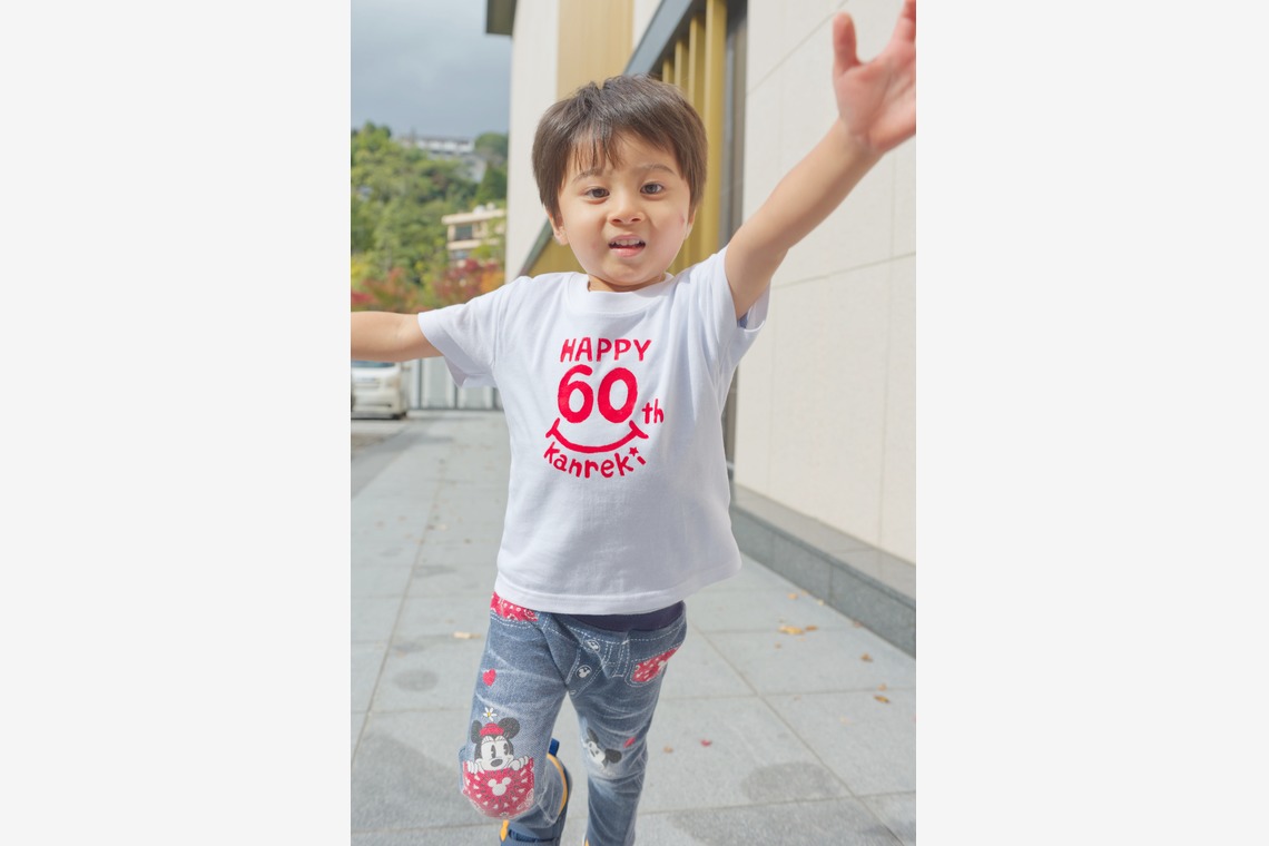 古牧理尚が撮影した写真のアルバム「家族写真」