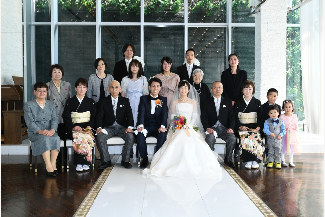 藤尾輝弘/フォトオフィスバドが撮影した写真のアルバム「集合　家族写真」