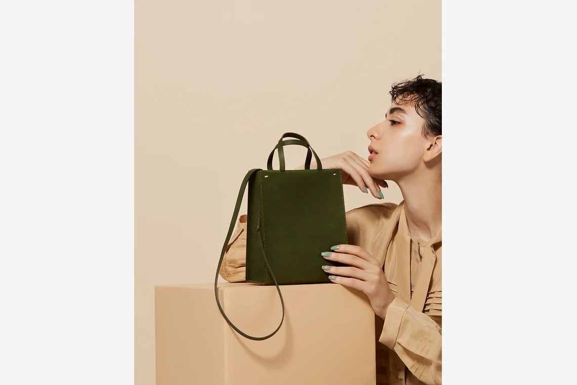 白井由香里写真事務所が撮影した「レディースモデル」の写真