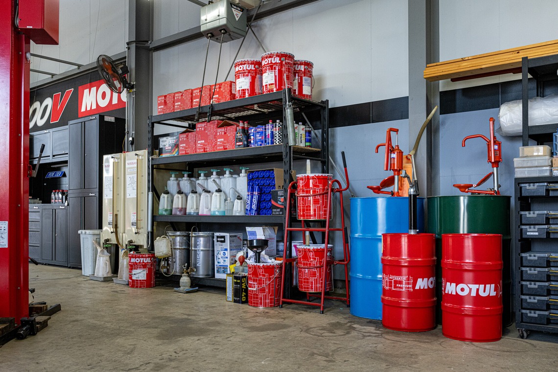 吉田佳央が撮影した「自動車修理工場コーポレートサイト撮影」の写真