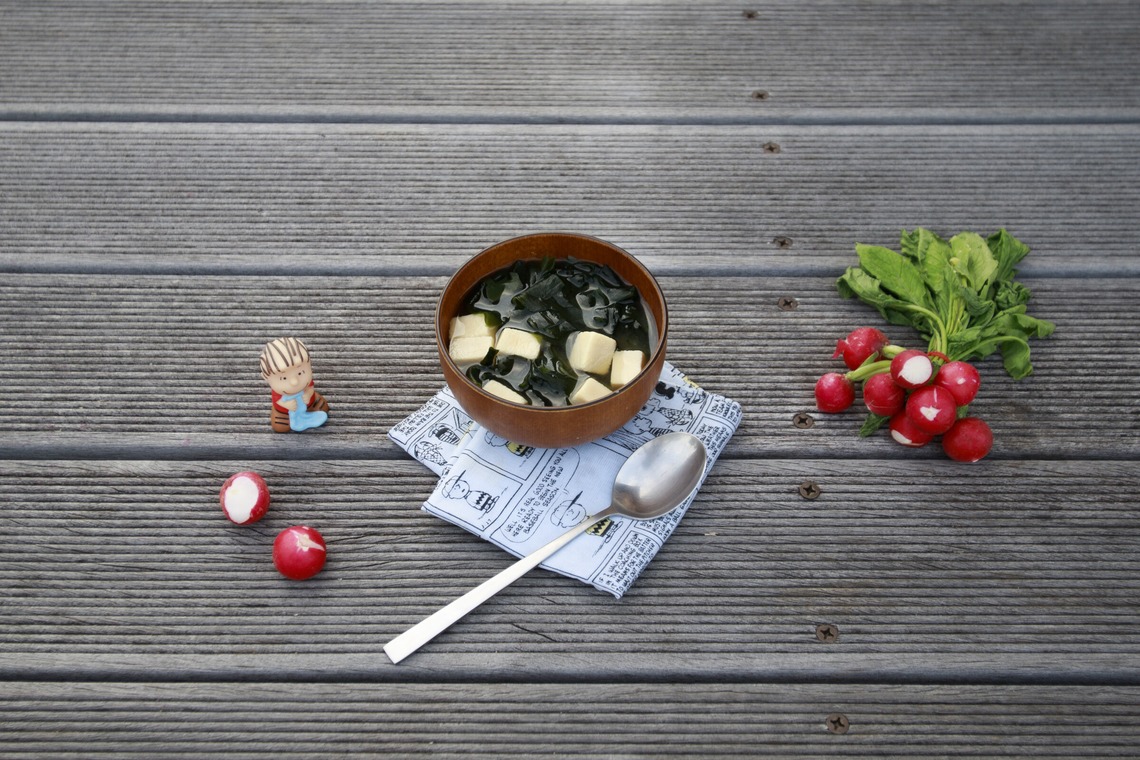 エレーナが撮影した写真のアルバム「PEANUTS cafe」