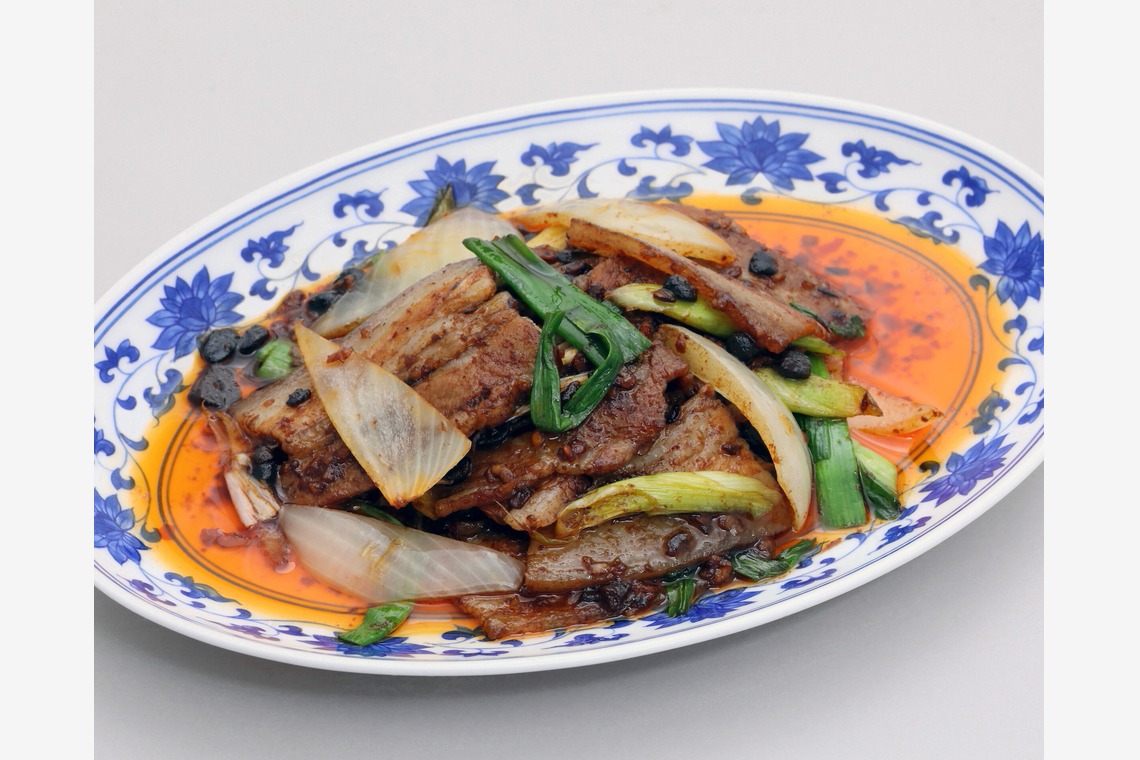 森安　照が撮影した写真のアルバム「四川料理」