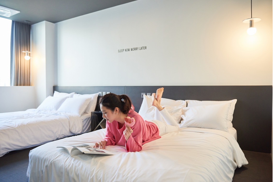 倉木ノエルが撮影した写真のアルバム「ポートレート広告」