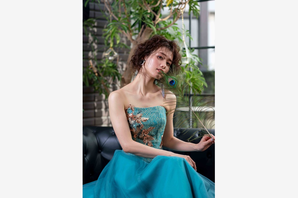 Cinematic Eyes 森川有栄が撮影した「名古屋　オーダードレス　webカタログ用写真」の写真