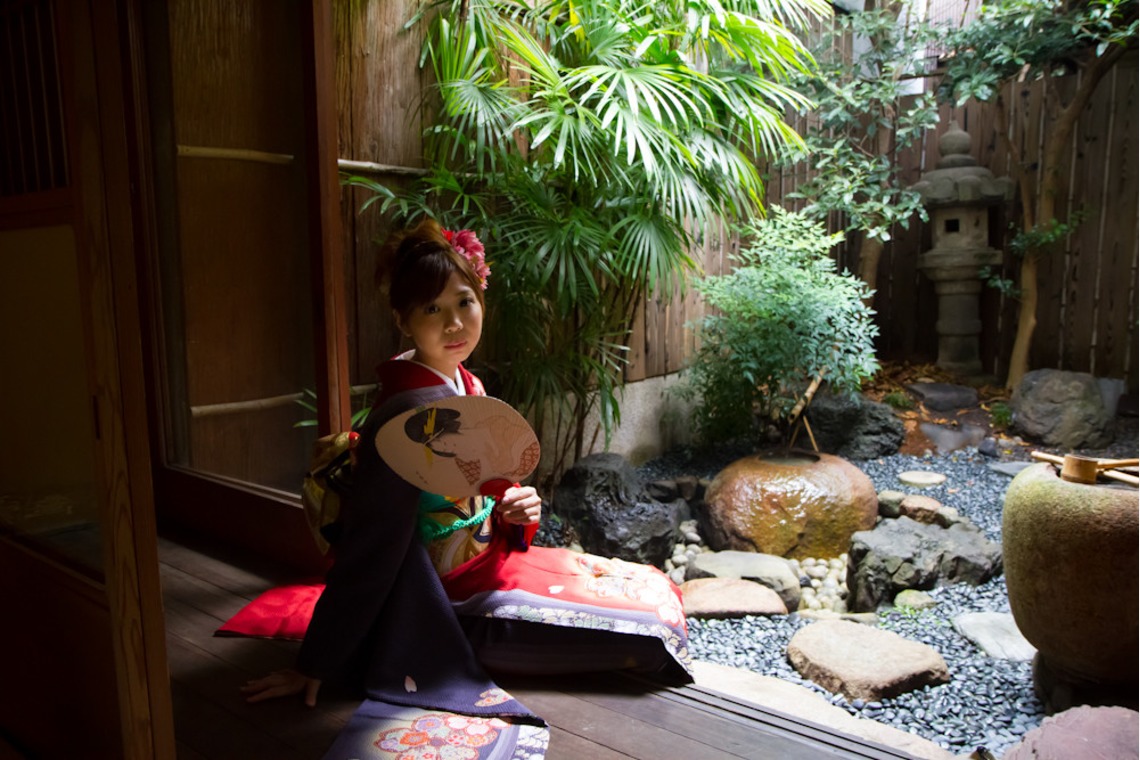 スマイルハンターが出張撮影した家族写真(キッズ,ベビーフォト)などが写った「成人式フォト」の家族写真