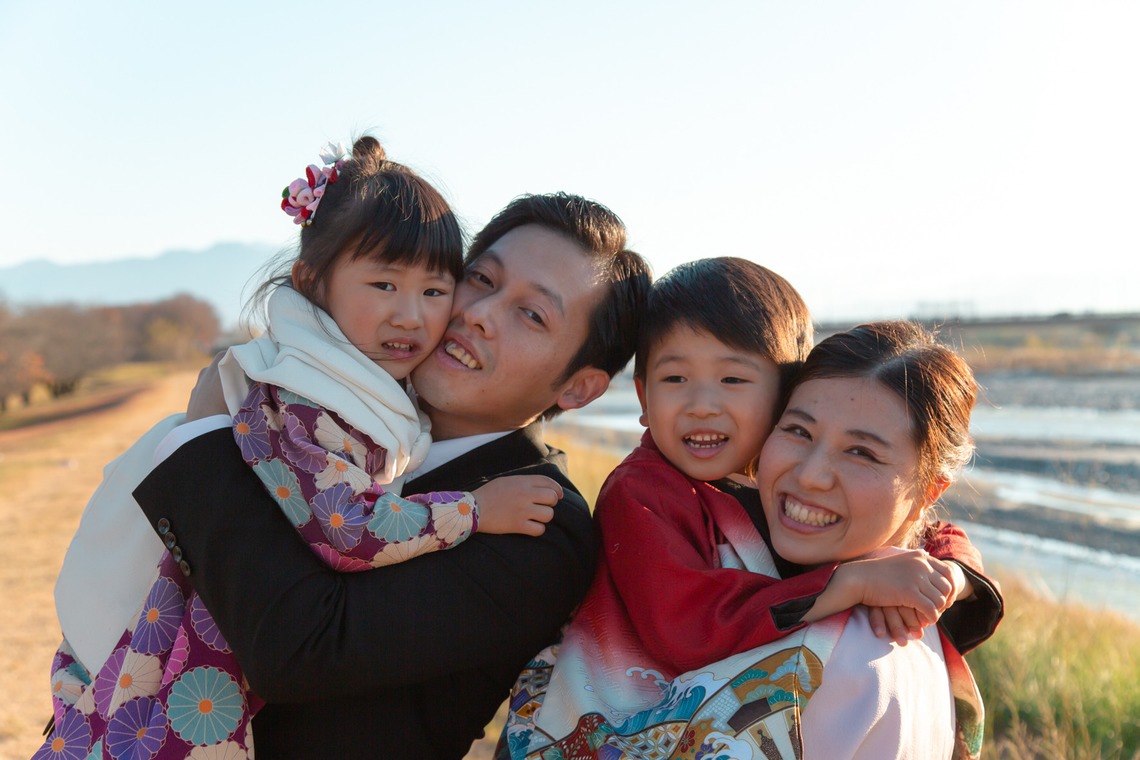 ゆのみふぉとが撮影した写真のアルバム「七五三のお写真（人見知りの子供）」