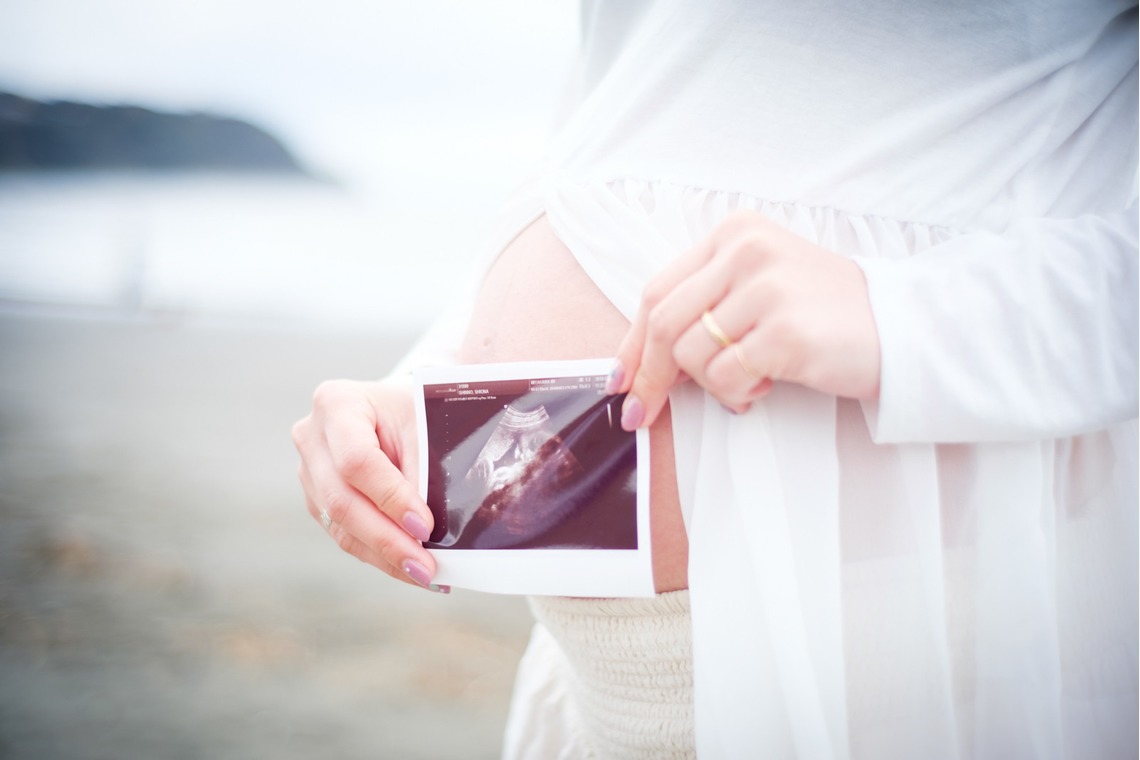 アトリエ　エピカ/清水　一哉が撮影した写真のアルバム「江ノ島　マタニティロケ」