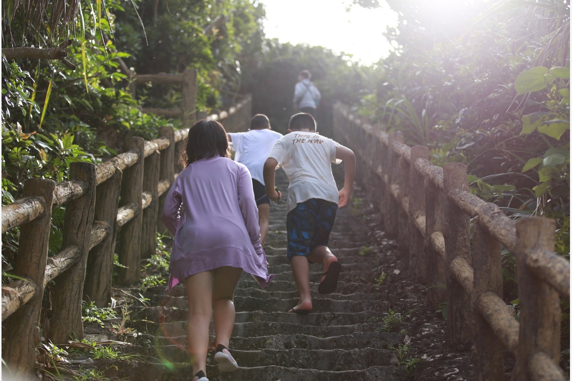 ateliemilyが撮影した写真のアルバム「子どもたち、引率カメラマン」