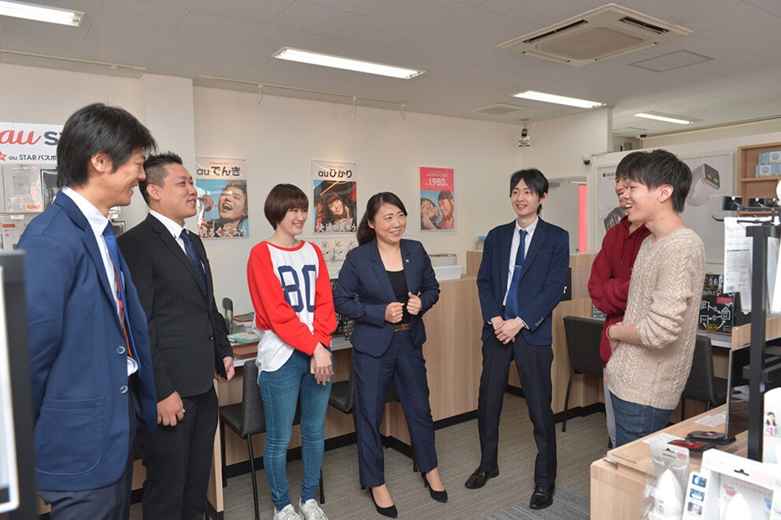 吉田佳央が撮影した「携帯ショップ 採用ぺージ用撮影」の写真