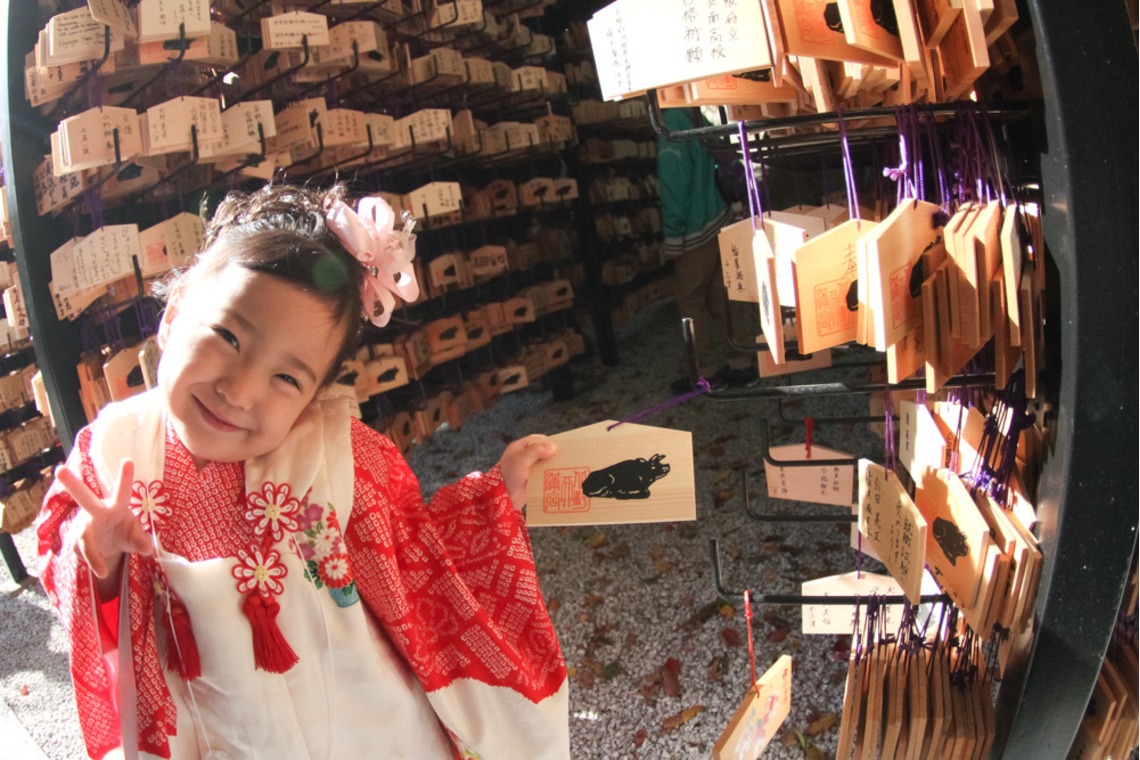 スマイルハンターが出張撮影した家族写真(キッズ,ベビーフォト)などが写った「七五三ロケーション撮影」の家族写真