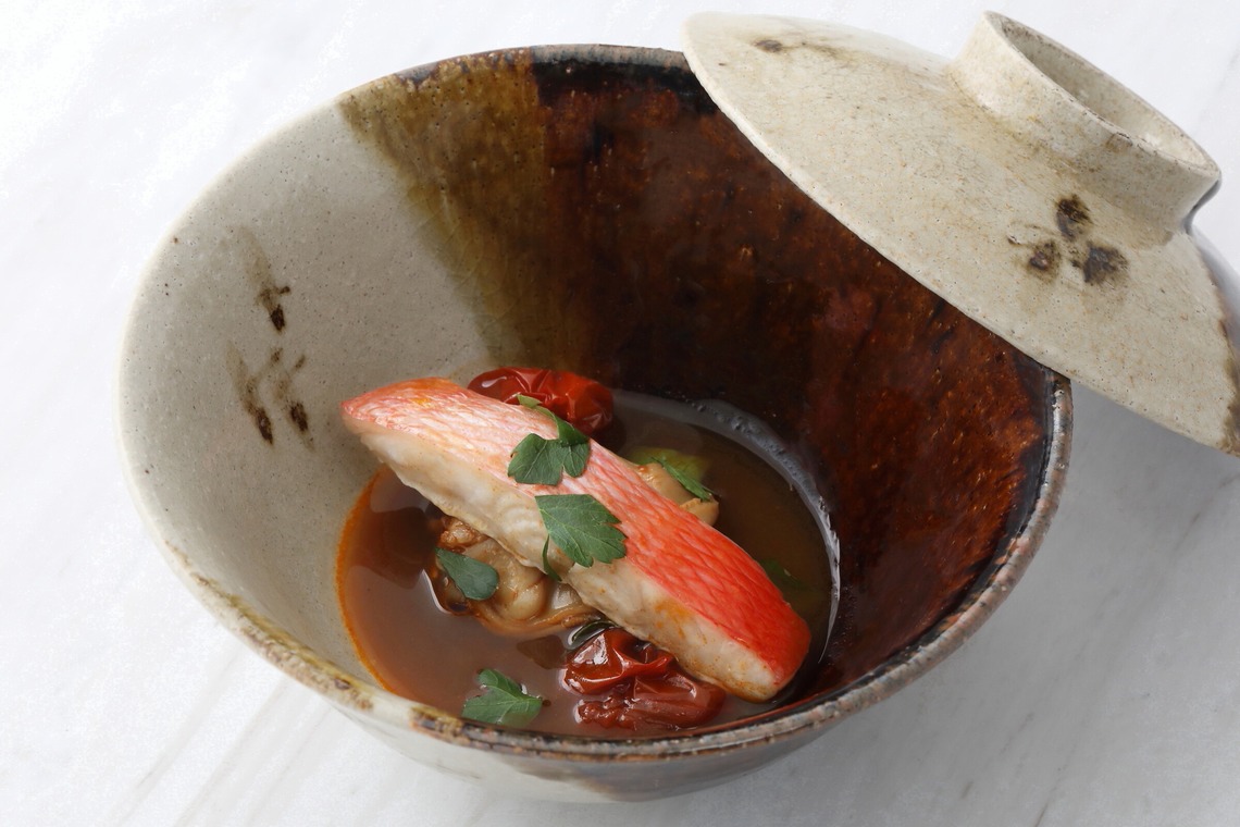 森安　照が撮影した写真のアルバム「寿司・和食・デリバリー」