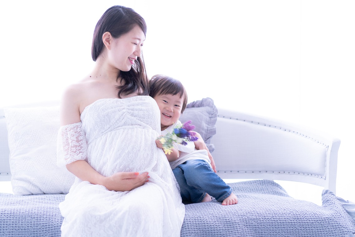 あさぎフォト　喜多紀子が撮影した「「マタニティ撮影、もうすぐ僕もお兄ちゃん」」の写真