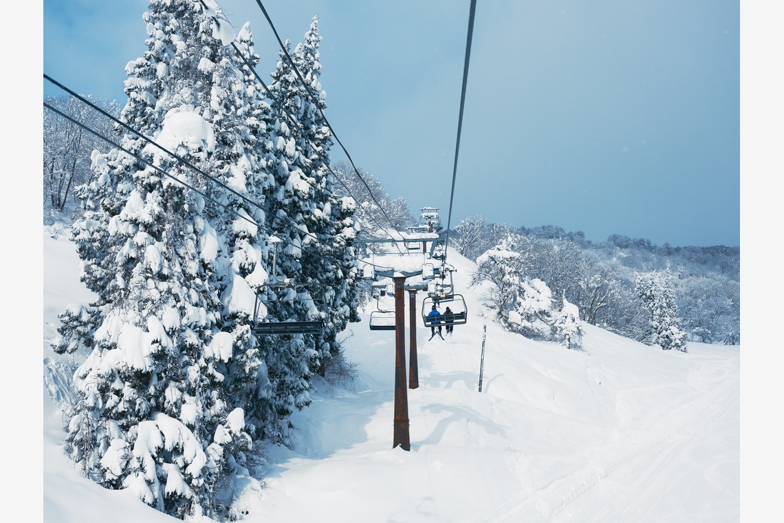 吉平仁が撮影した写真のアルバム「スキー場」