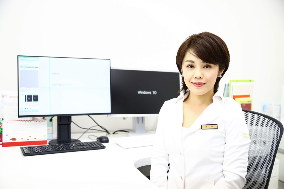 全国出張カメラマン【甲斐ルーカス】が撮影した「企業案件（店舗・会社・サロン・人物など）」の写真