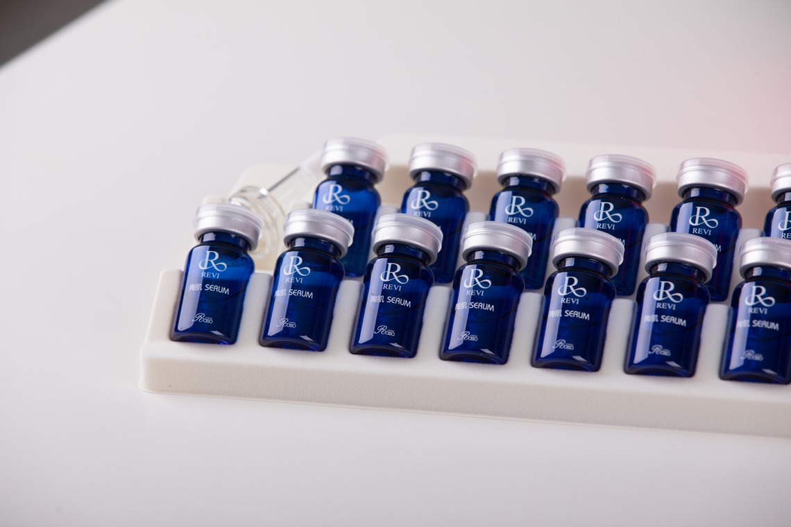 辻本俊輔が撮影した写真のアルバム「商品イメージ撮影」