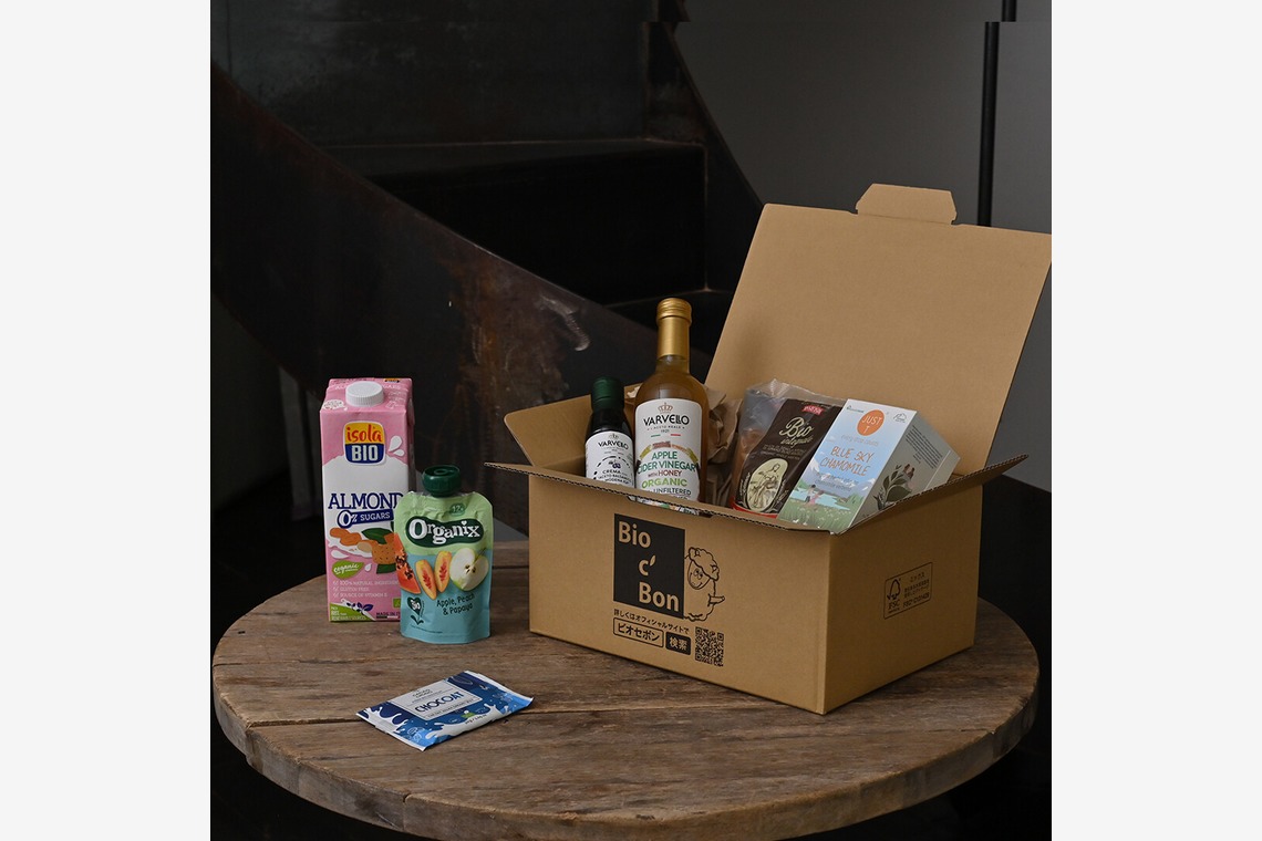 大河原宏之が撮影した写真のアルバム「商品撮影」