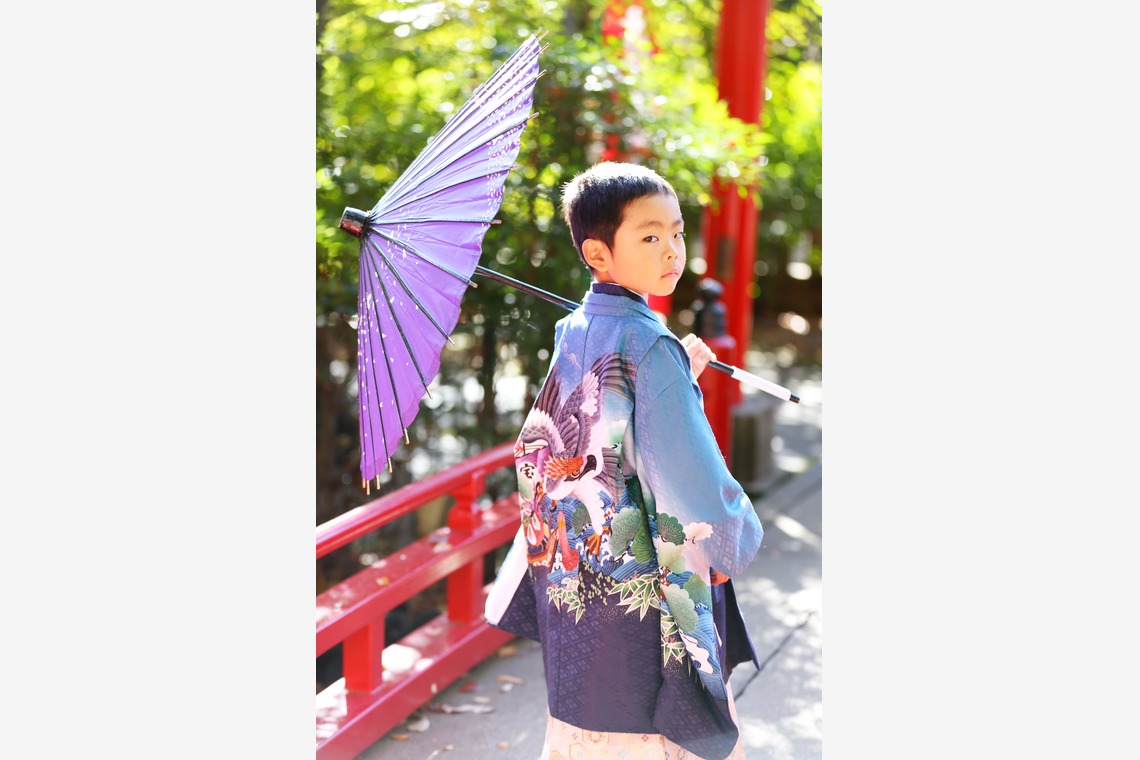 出張撮影HUG TIMEが出張撮影した家族写真(キッズ,ベビーフォト)などが写った「七五三記念撮影＠世田谷八幡宮・東京」の家族写真