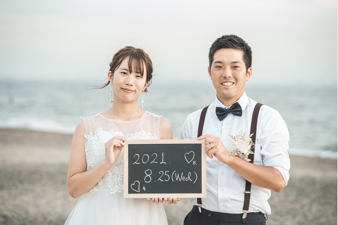 山下　剛が撮影した「海岸でのウェディングフォト」の写真