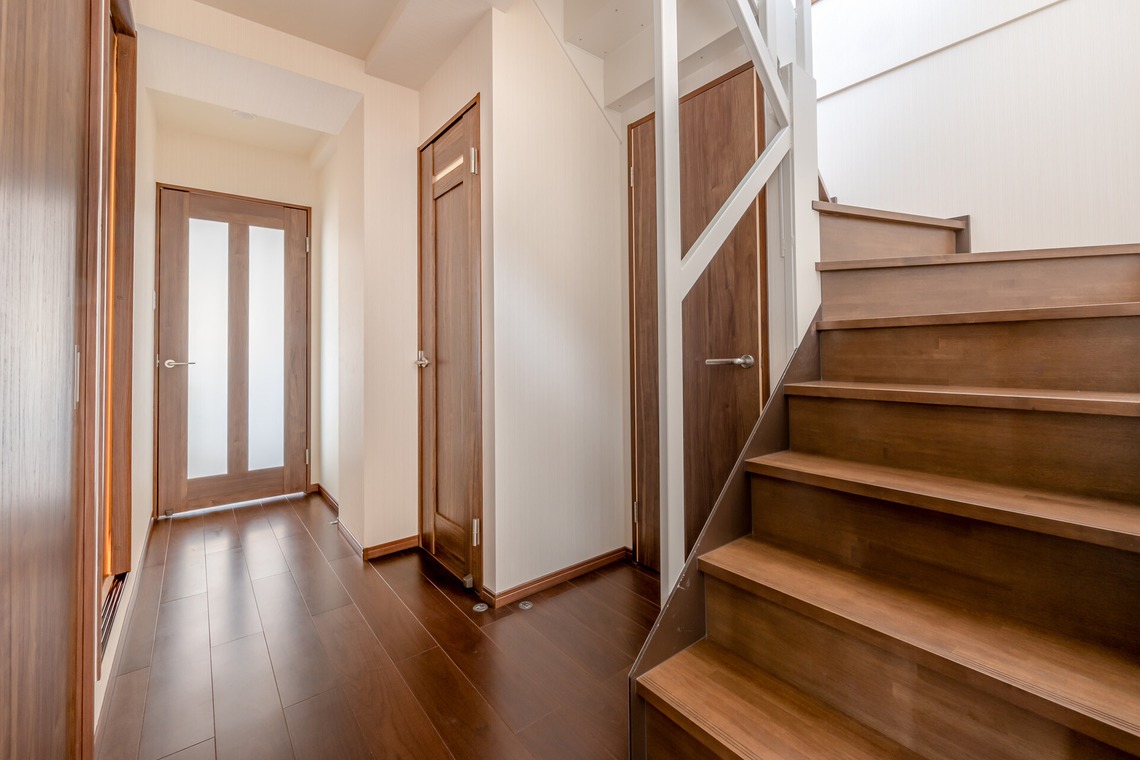 Grassvalley.incが撮影した写真のアルバム「住居兼オフィス　新築戸建て撮影」