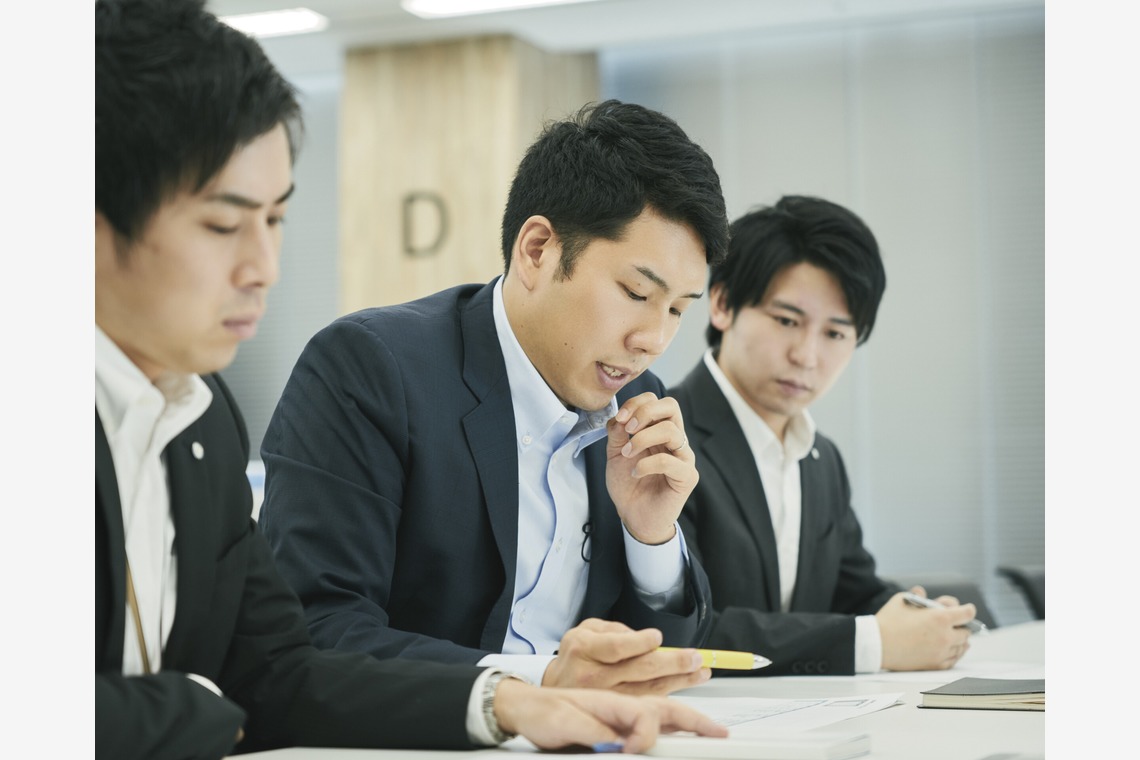 instinct合同会社が撮影した写真のアルバム「Company」