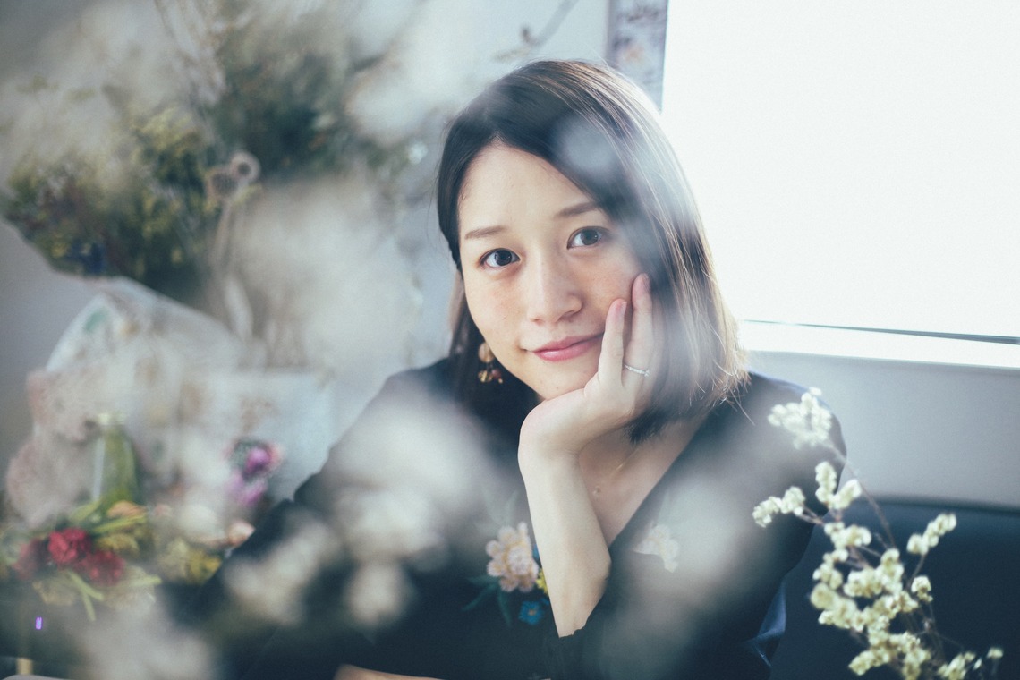 出張撮影HUG TIMEが撮影した写真のアルバム「自宅&スタジオHUGME&湘南海でマタニティフォト♪車で送迎します♪」