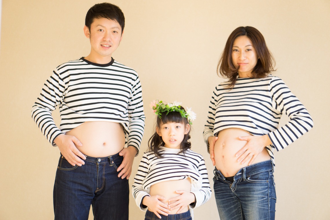 出張撮影サービス　kuro NICO cameraが撮影した写真のアルバム「ご自宅スタジオ☆マタニティフォト＠三重」