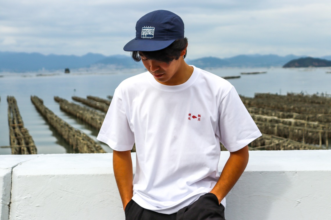 心綴フィルムが撮影した「邂逅飯店オリジナルTシャツ宣材写真」の写真