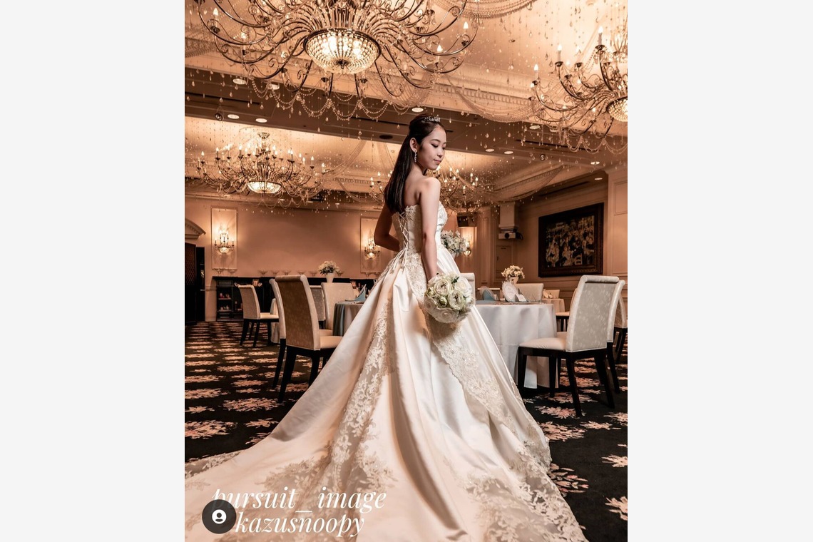 和田一男が撮影した写真のアルバム「女性が素敵に見えるポートレート」