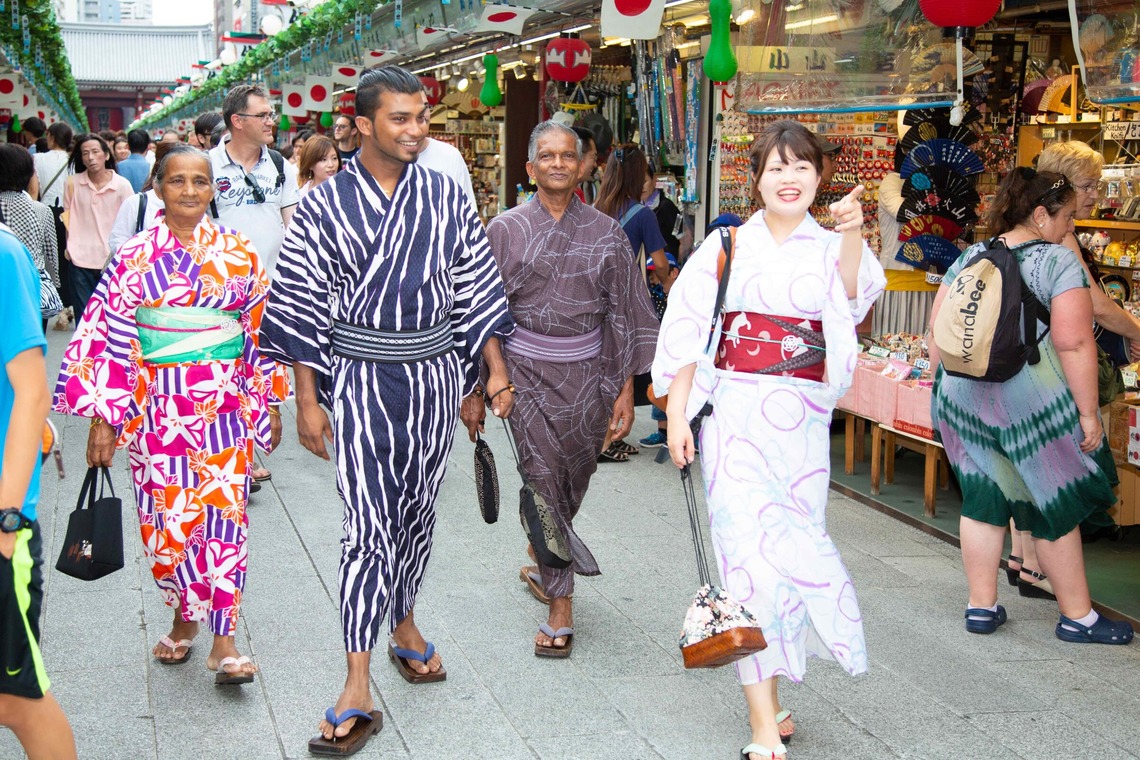 松井シンジが撮影した写真のアルバム「旅行（浅草）」