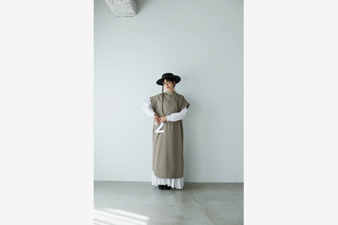 白井由香里写真事務所が撮影した写真のアルバム「レディースモデル」