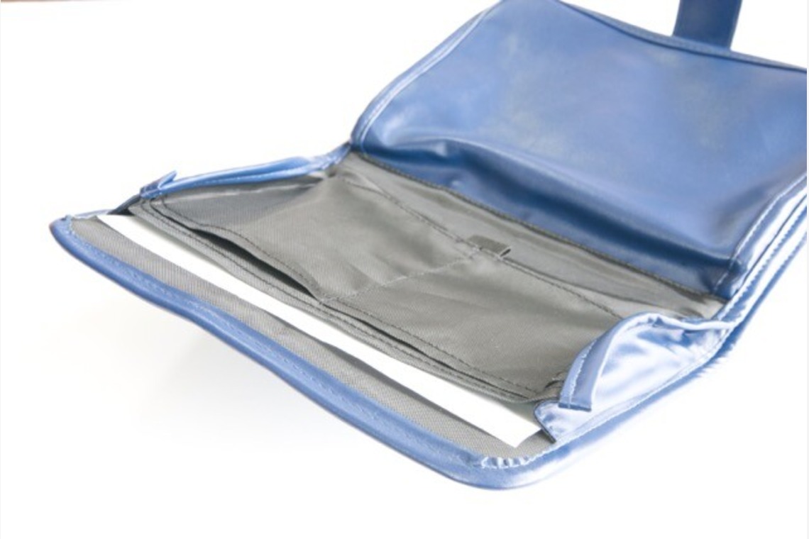 樋上　将太が撮影した「ECサイト用母子手帳商品撮影」の写真