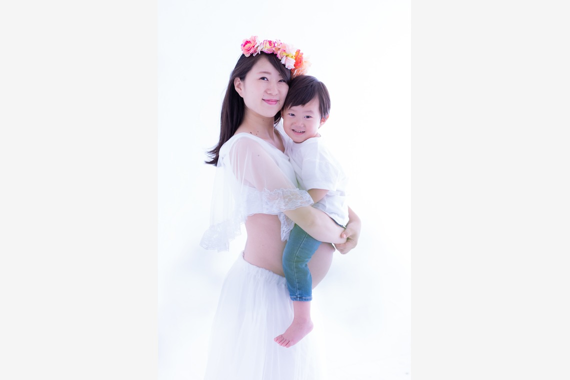 あさぎフォト　喜多紀子が撮影した「「マタニティ撮影、もうすぐ僕もお兄ちゃん」」の写真