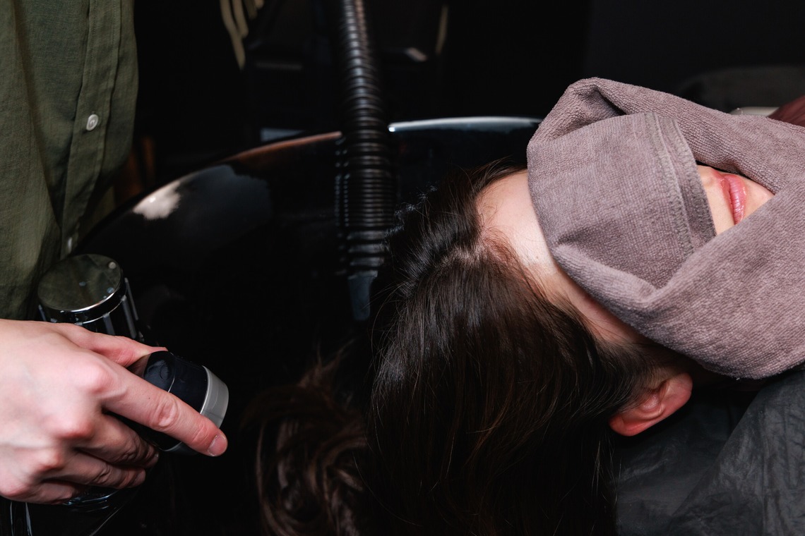 真方　祥が撮影した写真のアルバム「ヘッドスパサロン」